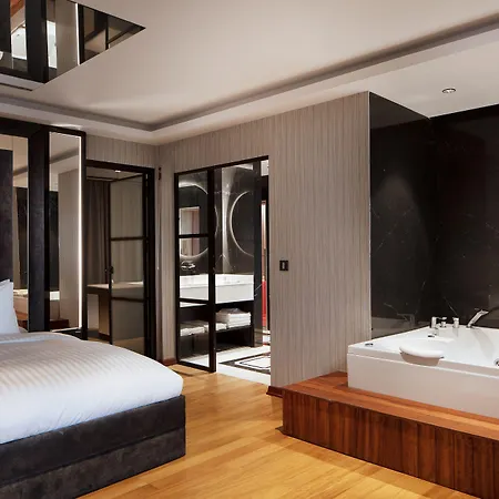 By Marriott Atasehir 4*