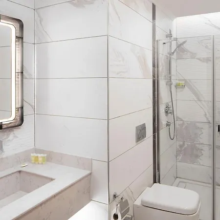 By Marriott Atasehir Hotel