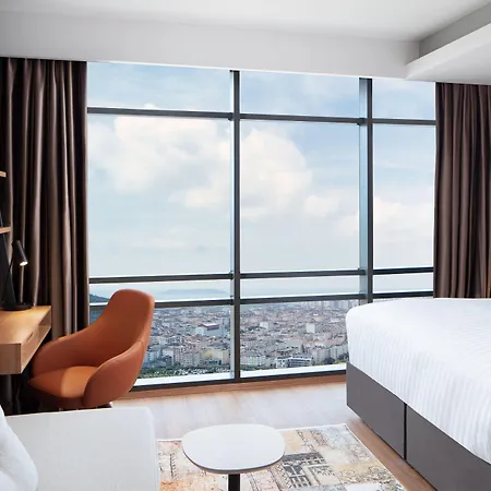 Hotel By Marriott Atasehir 4*