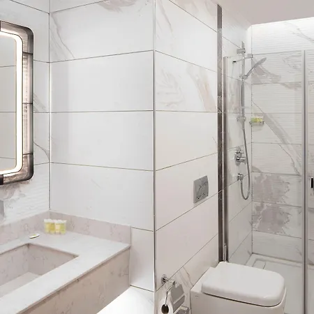 By Marriott Atasehir Hotel