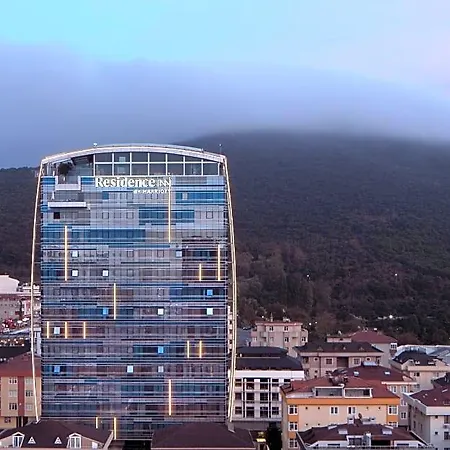 By Marriott Atasehir Hotel 4*