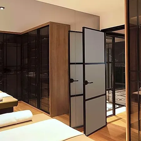 Hotel By Marriott Atasehir