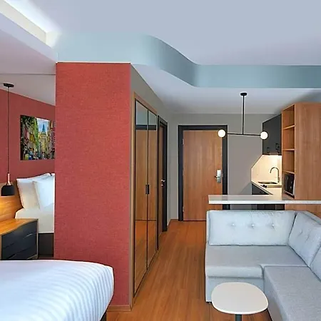 By Marriott Atasehir Hotel Istanbul