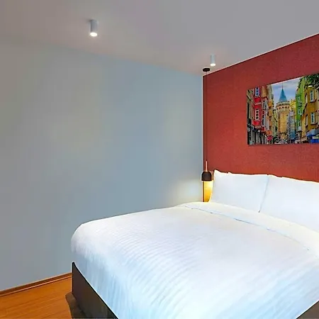 By Marriott Atasehir 4*