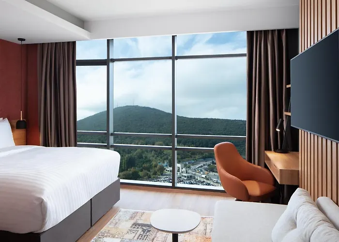 Hotel By Marriott Atasehir