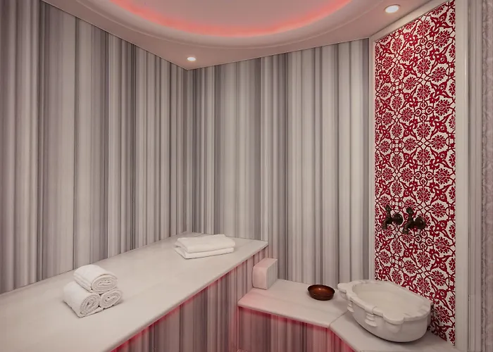 By Marriott Atasehir 4*