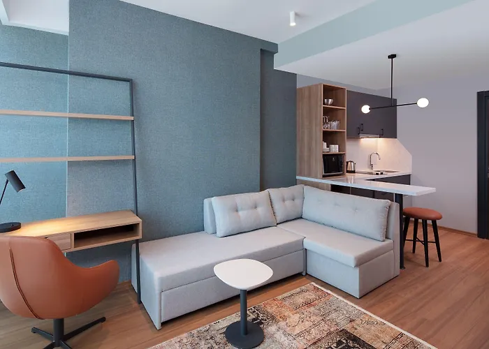 Hotel By Marriott Atasehir